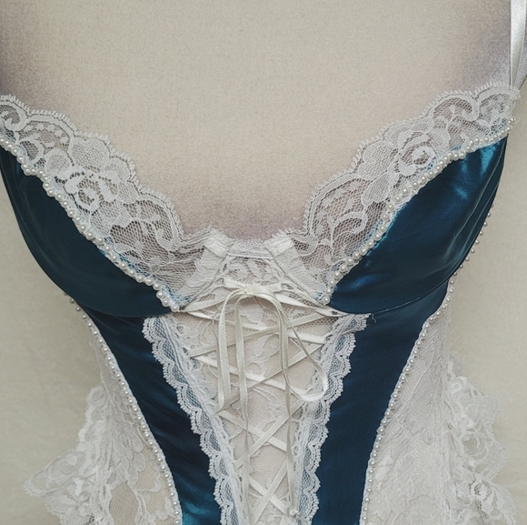 Frederick's Of Hollywood Vintage White Lace Teal Satin Lace-up Corset Lingerie S - Picture 3 of 12